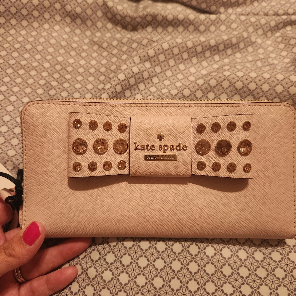 NWT Kate Spade wallet